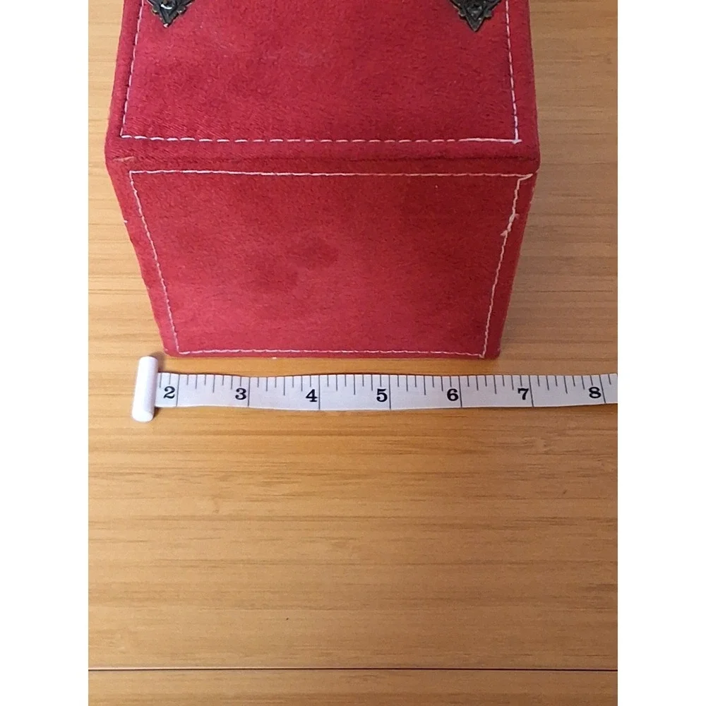 None and/or Unknown red velvet